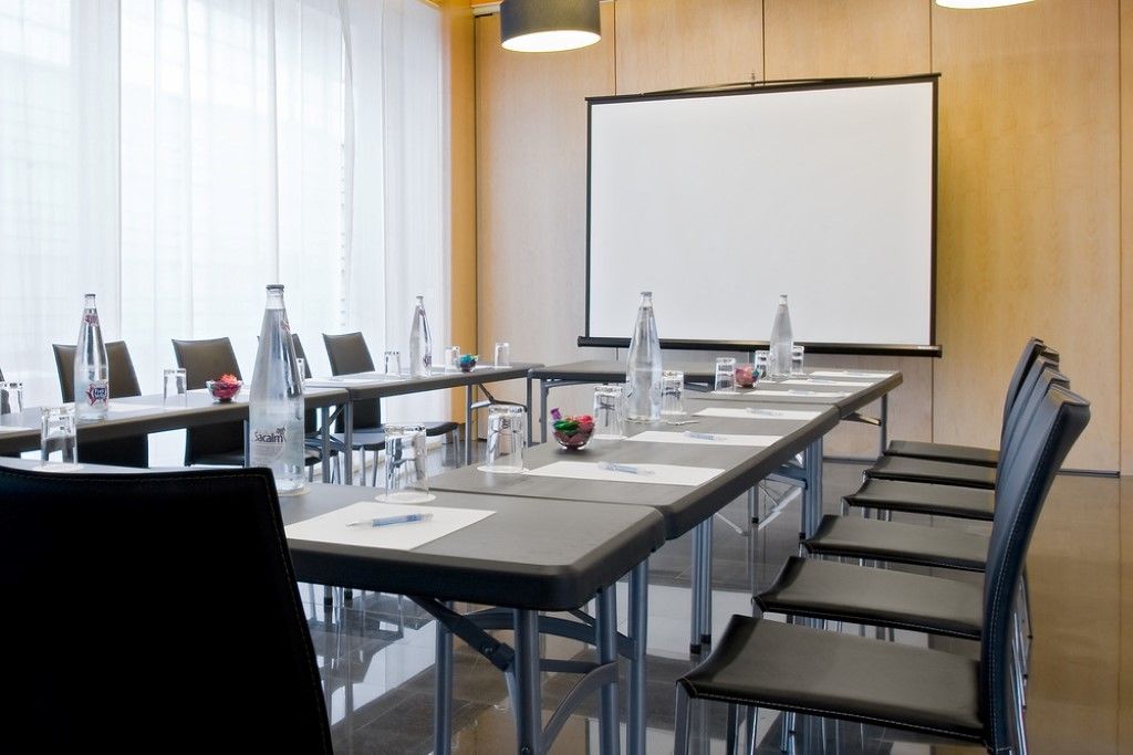 Nh Tablas Hotel Madri